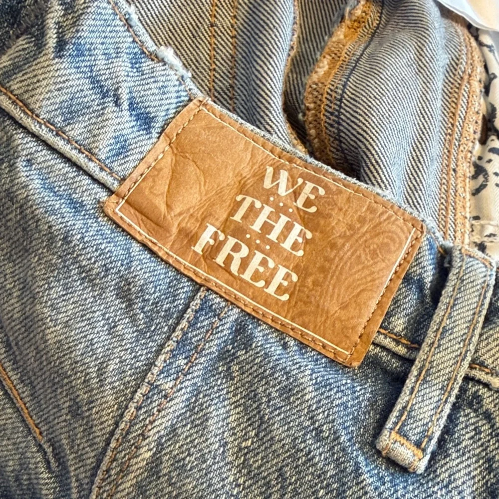 We The Free Denim Jeans with Brass Details - Picture 4 of 10